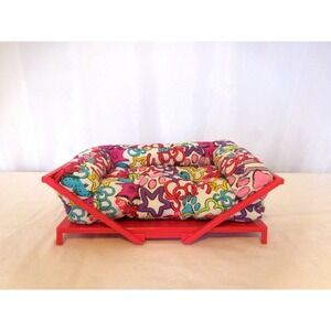 American Girl Doll Funky Pet Bed Truly Me Red Frame with multi color bed